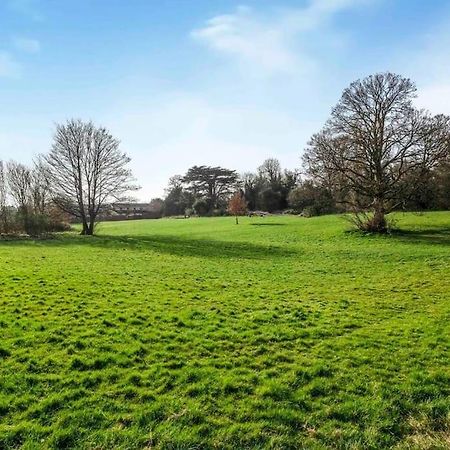 Villa Quiet & Secluded St Albans House Exterior foto