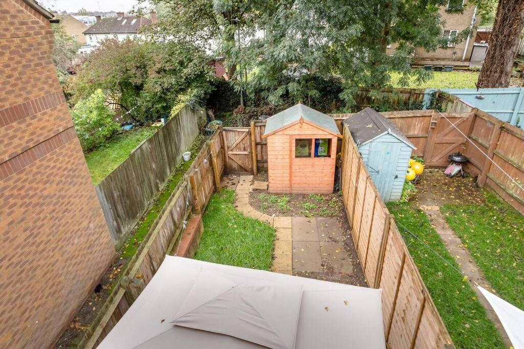 Villa Quiet & Secluded St Albans House Exterior foto